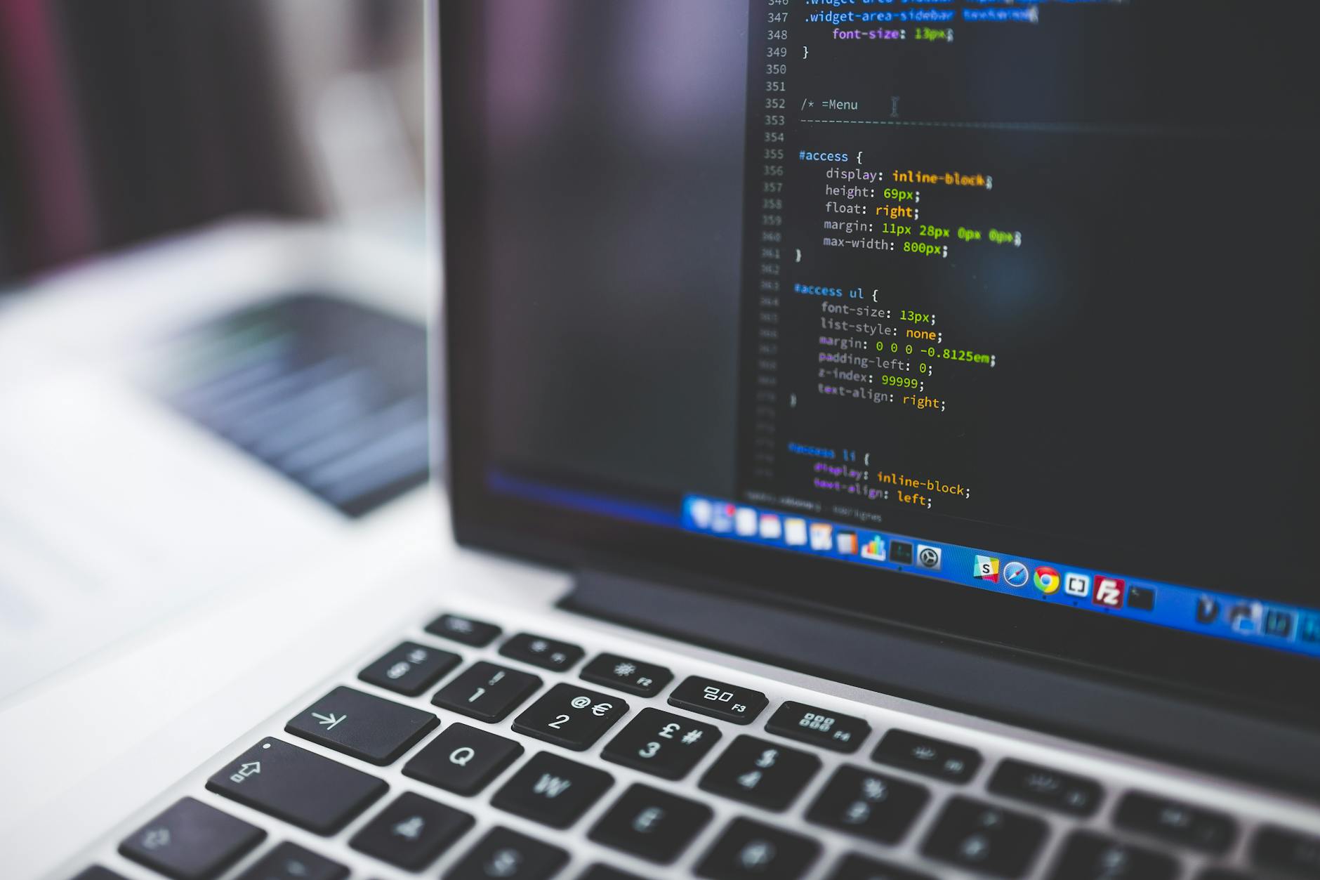 O que Evitar Divulgando Site: 15 Erros que Destroem Seu Negócio