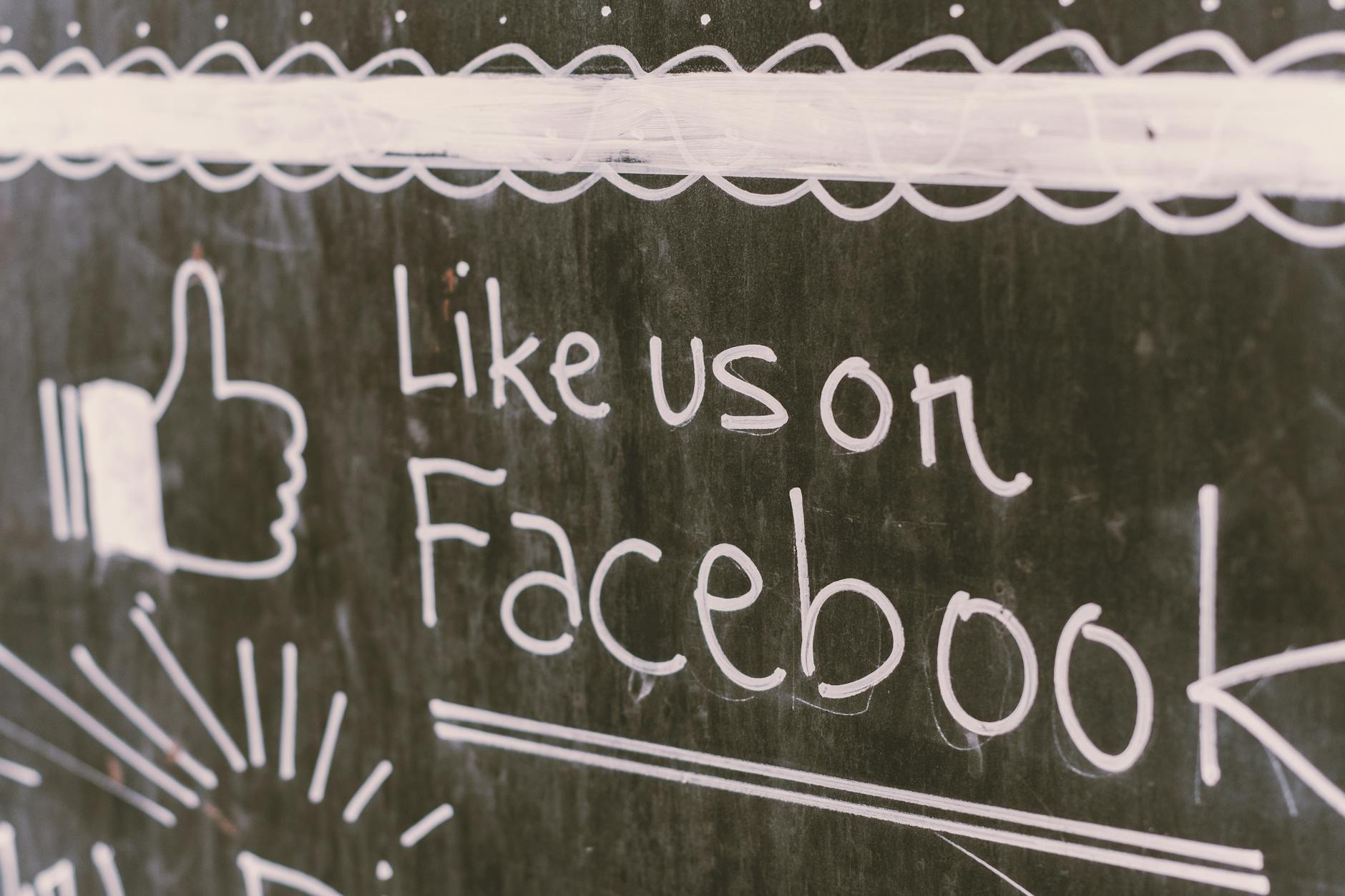 Painel de configuração de campanha no Facebook Ads