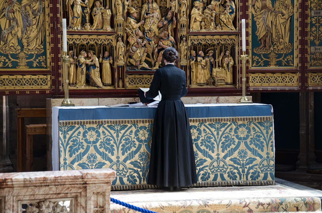 female pastor, female, pastor, anglican church, altar, church service, cathedral, lichfield, staffordshire, england, female pastor, female pastor, pastor, pastor, pastor, pastor, pastor, anglican church, altar, altar, altar, altar, church service, church service