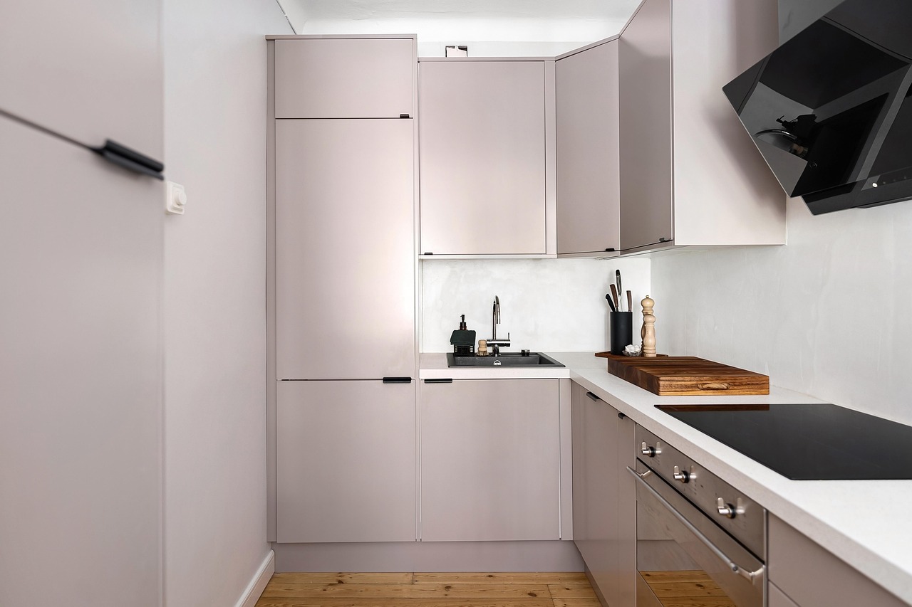 kitchen, cabinets, hallway, wooden, interior, modern, luxury, real estate, decor, art