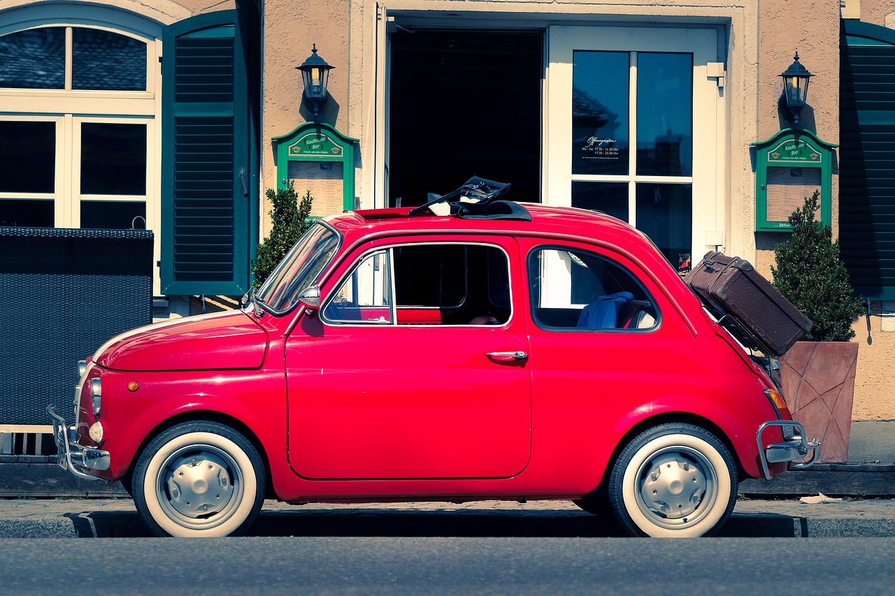 fiat, automobile, car wallpapers, antique car, vehicle, classic, italy, nostalgia, car, small car, nostalgic, old, cinquecento, red, motor vehicle, retro, luggage, vintage, veteran, fiat500, small, suitcase