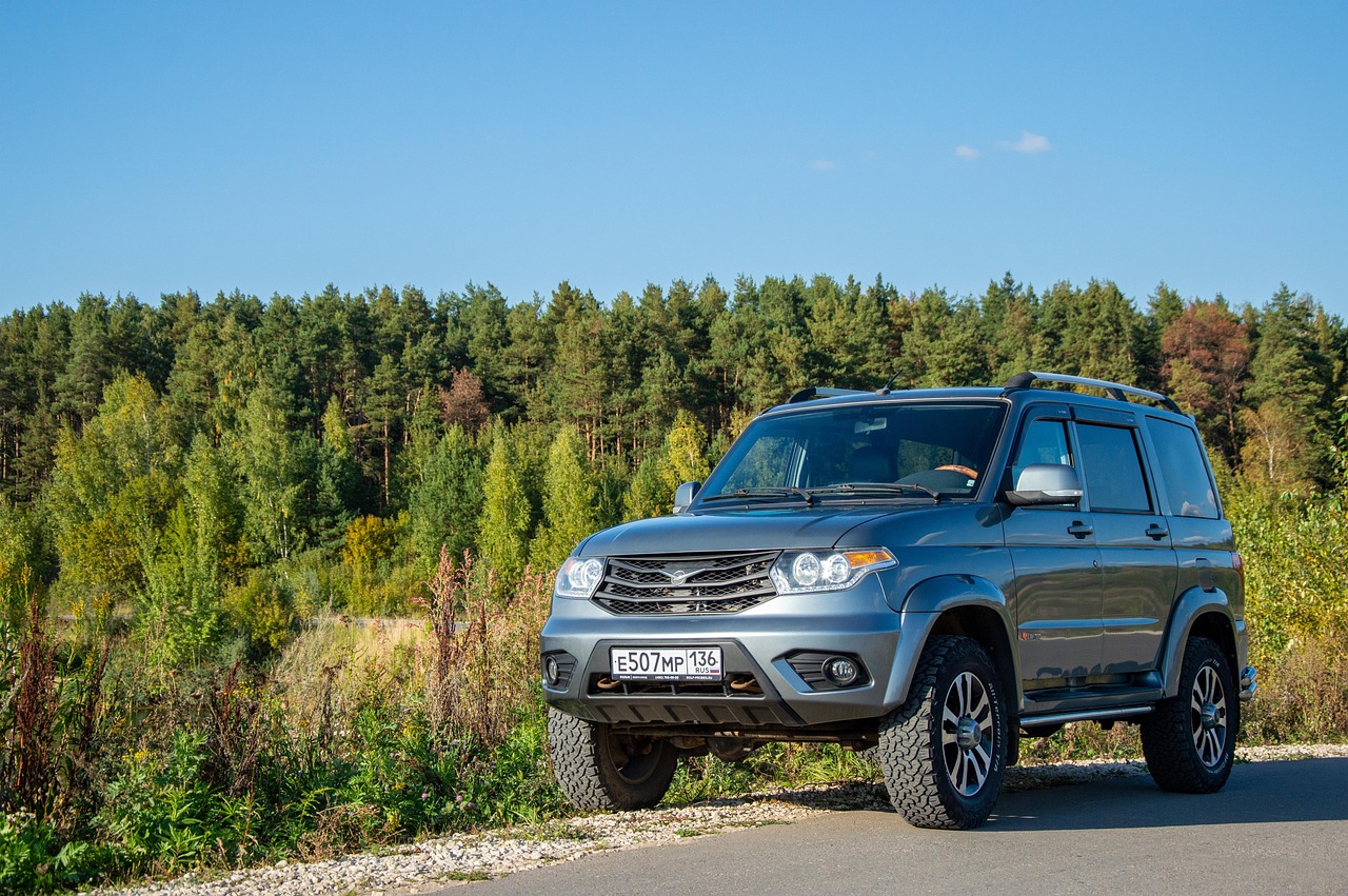 uaz, suv, jeep, lake, uaz patriot, machine, uaz-3163, journey, vehicle, four-wheel drive, car wallpapers, nature, on the nature, all-wheel drive, car, silver, autumn, forest, road, 4 x 4