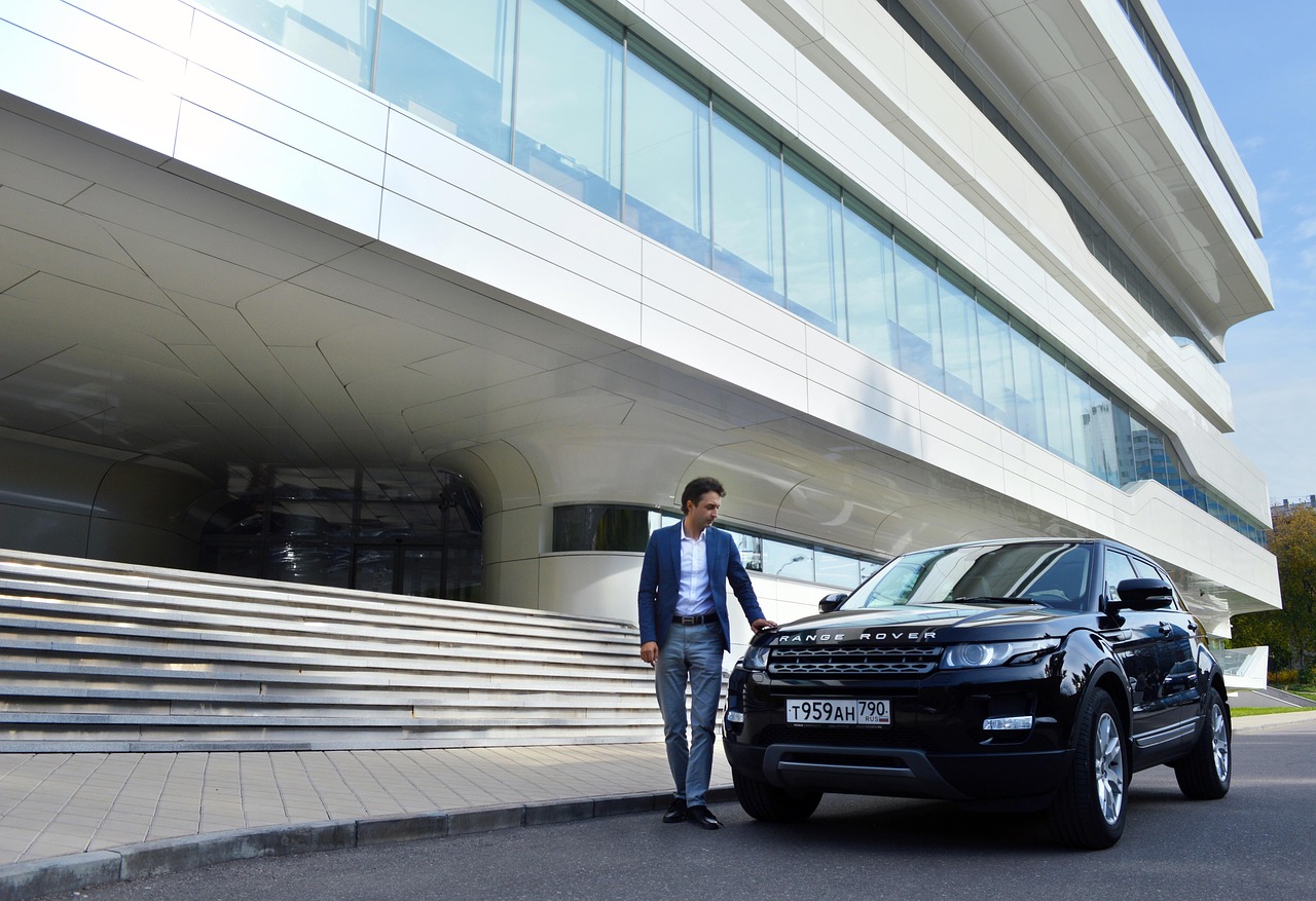 man, car wallpapers, car, building, driver, suv, architecture, office, boss, transport, jeep, asphalt, businessman, range rover evoque