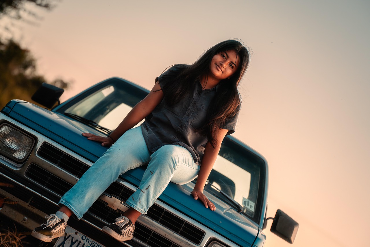 woman, pickup, vehicle, pose, chevy, s10, chevrolet, truck, old, 1990s, 1993, retro, vintage, portrait, face, happy, fashion, nature, sunset, summer