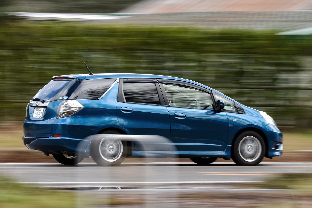 traffic, road, vehicle, car, honda, tire, wheel, speed, car wallpapers, panning, natural, landscape