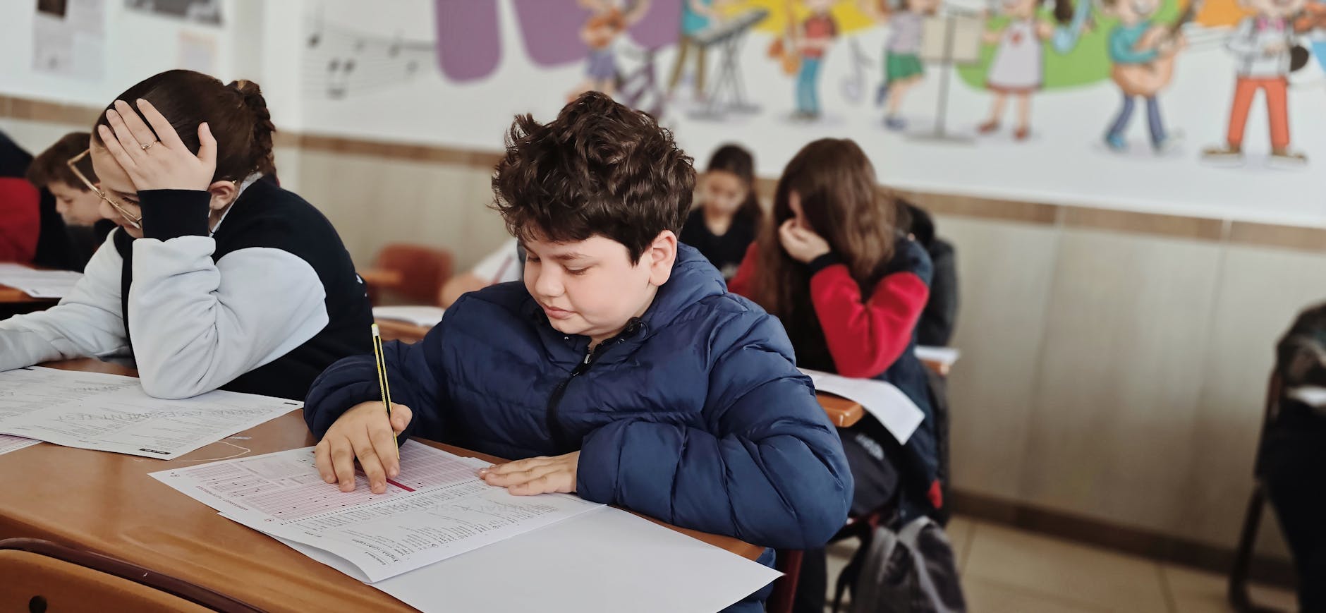 Eliminação em Concurso: Como Recorrer da Insuficiência de Notas