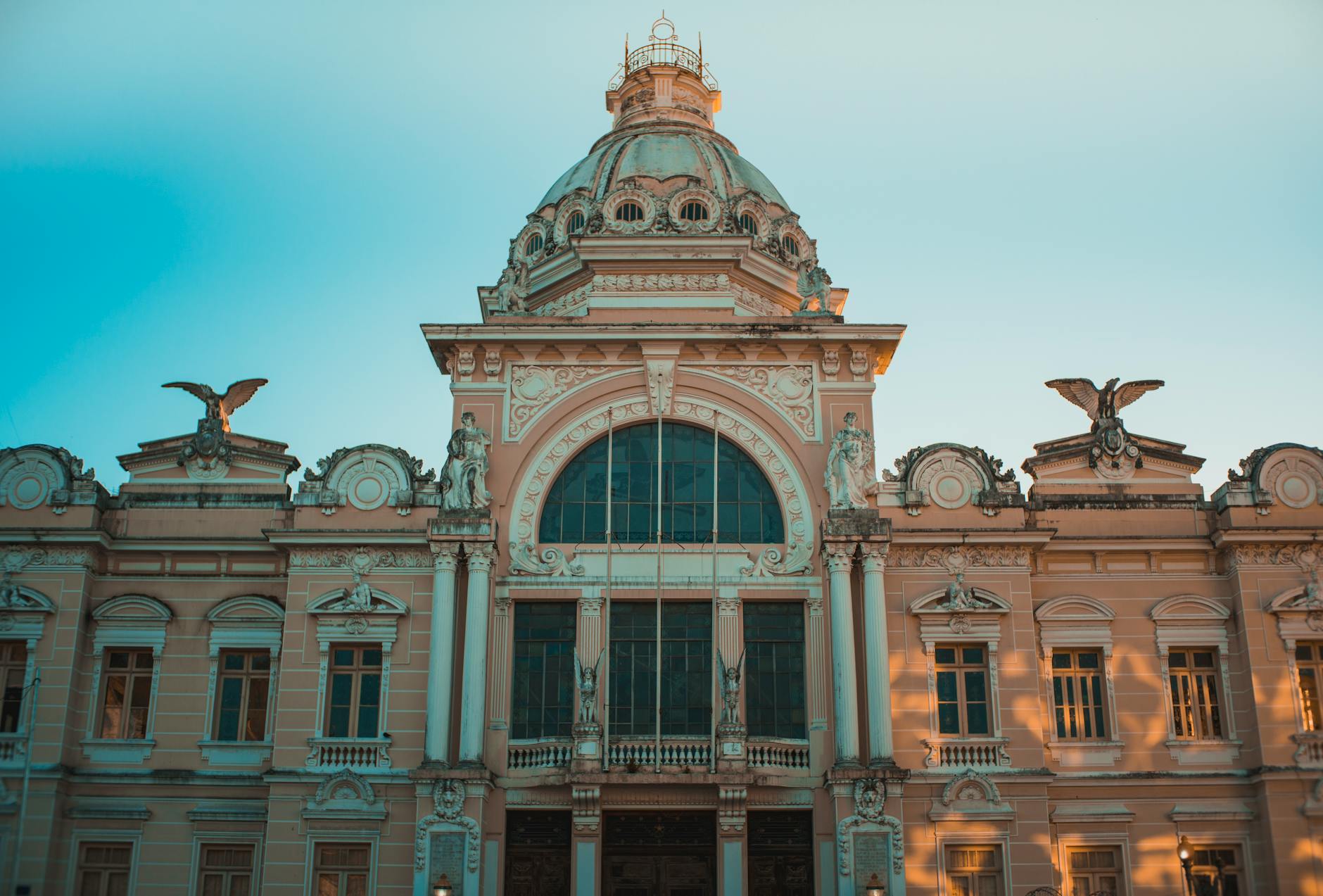 Tribunal em Brasília julgando mandado de segurança de concurso