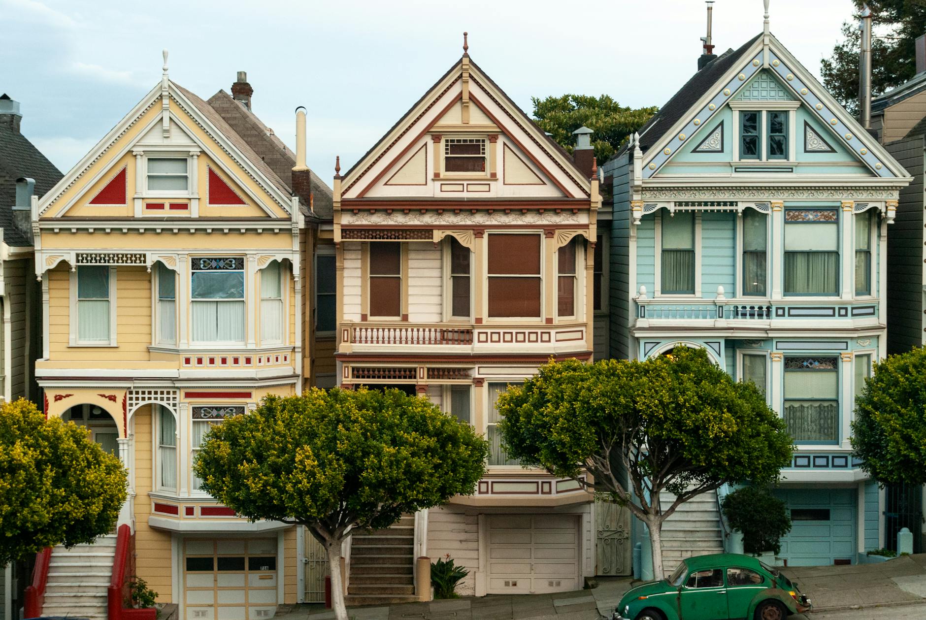 Beautiful Victorian houses with colorful facades in San Francisco, California.