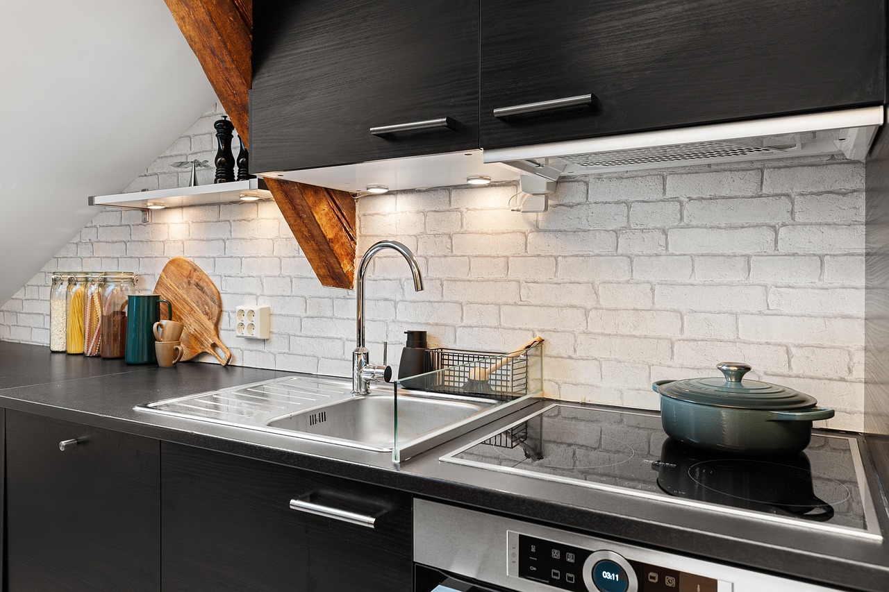 kitchen, real estate, interior, house, luxury, table, cabinet, shelf, home, equipment, sink