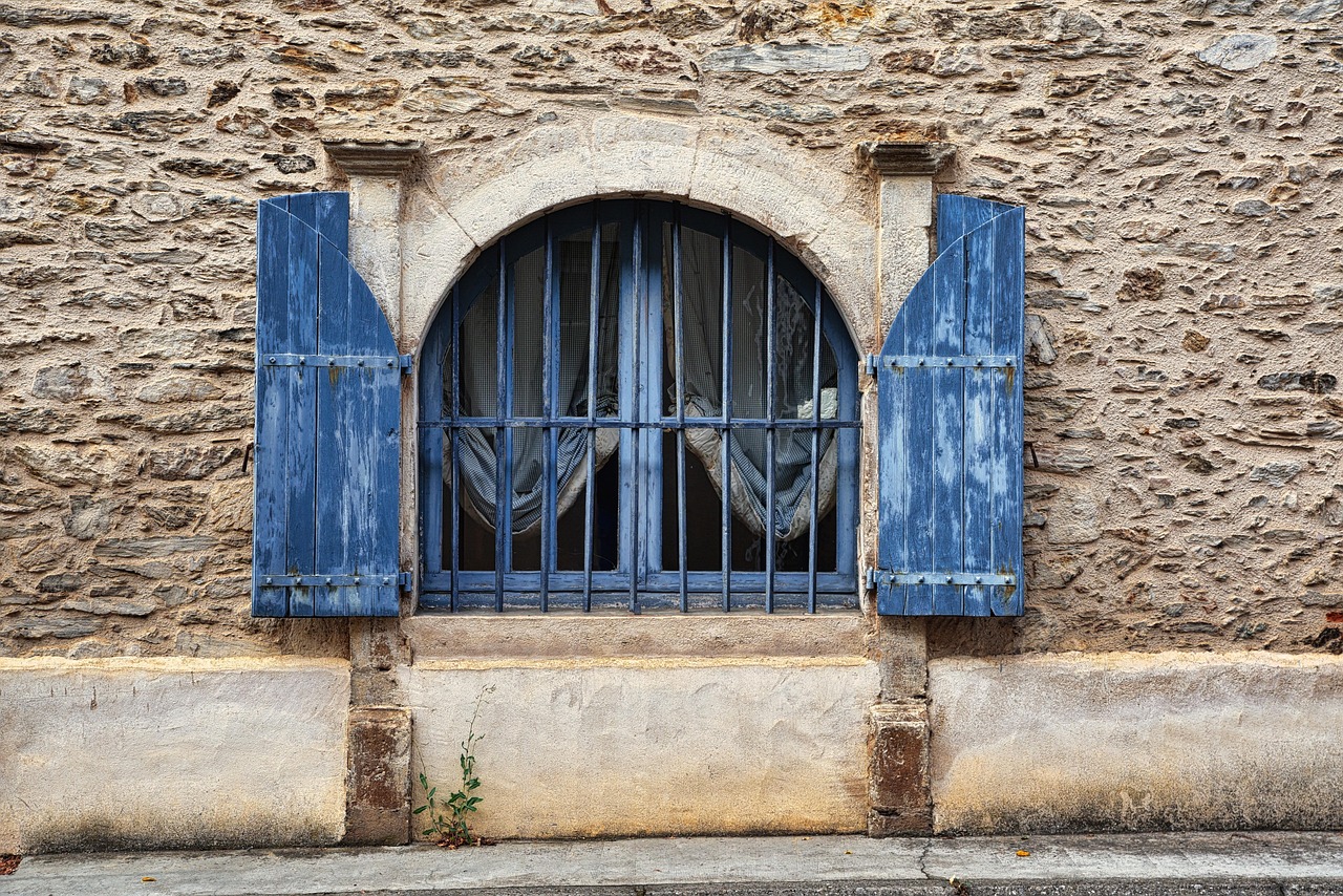 shutters, wall, window, facade, door, wall, wall, window, window, window, window, window, door, door